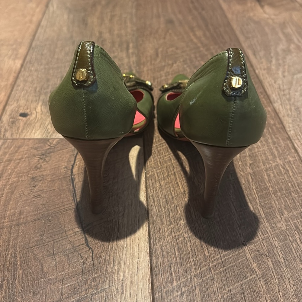JUDITH LIEBER Olive Green Heels with Gold Accents - Picture 4 of 6